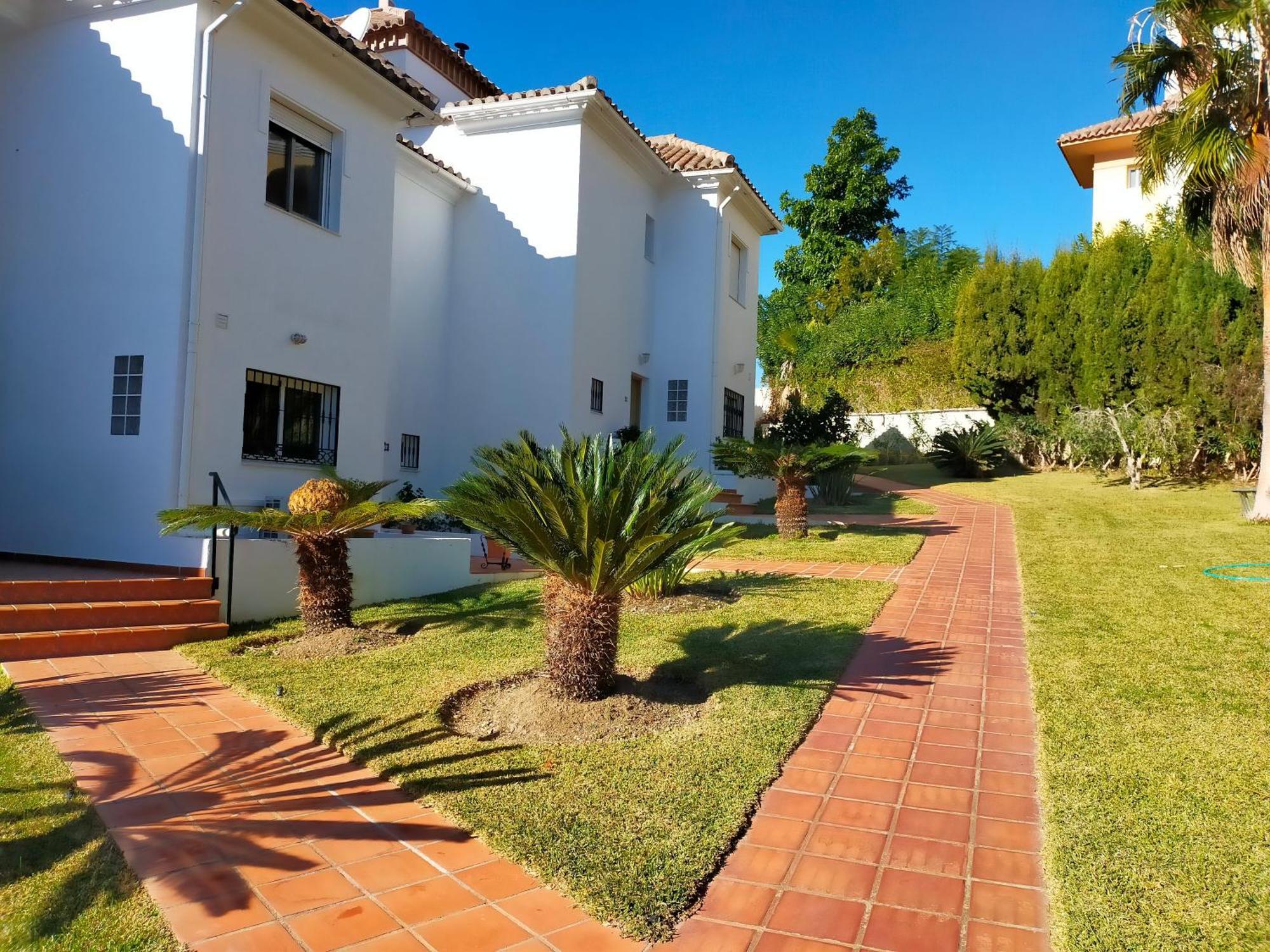 Nerja Sun Apartments Casa Cipreses 4 Bagian luar foto